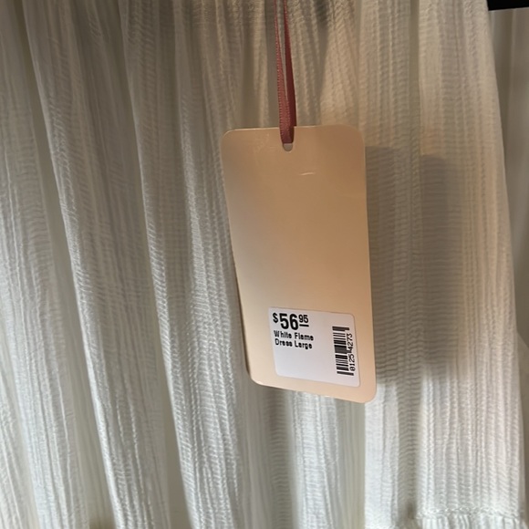 Tiered Dress - Picture 2 of 3